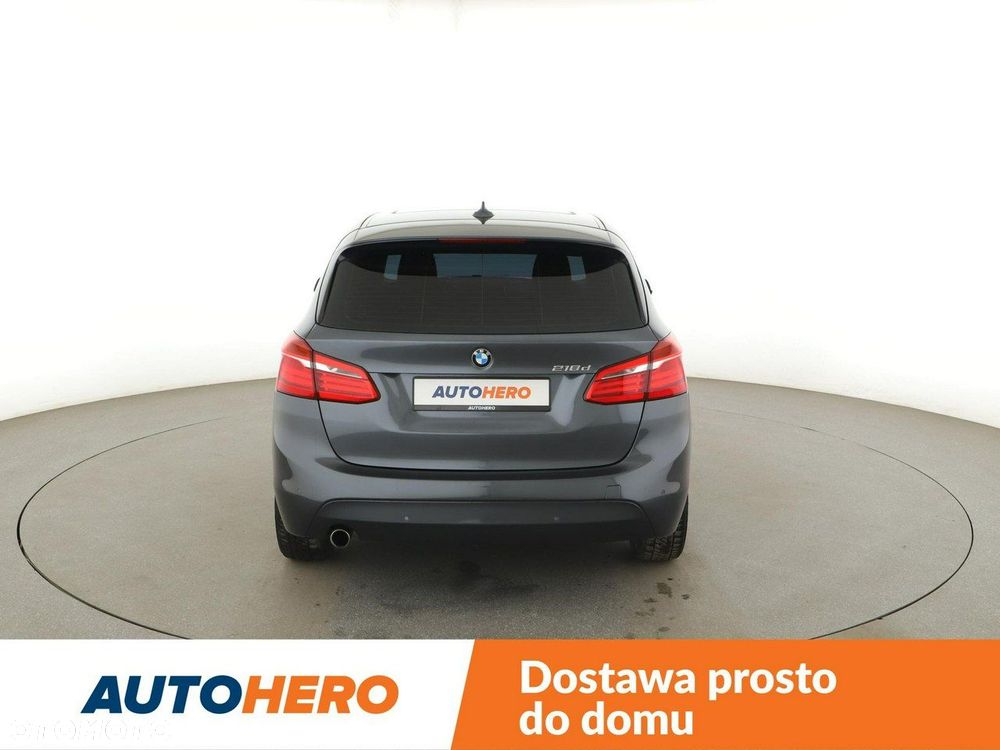 BMW Seria 2 218d - 7