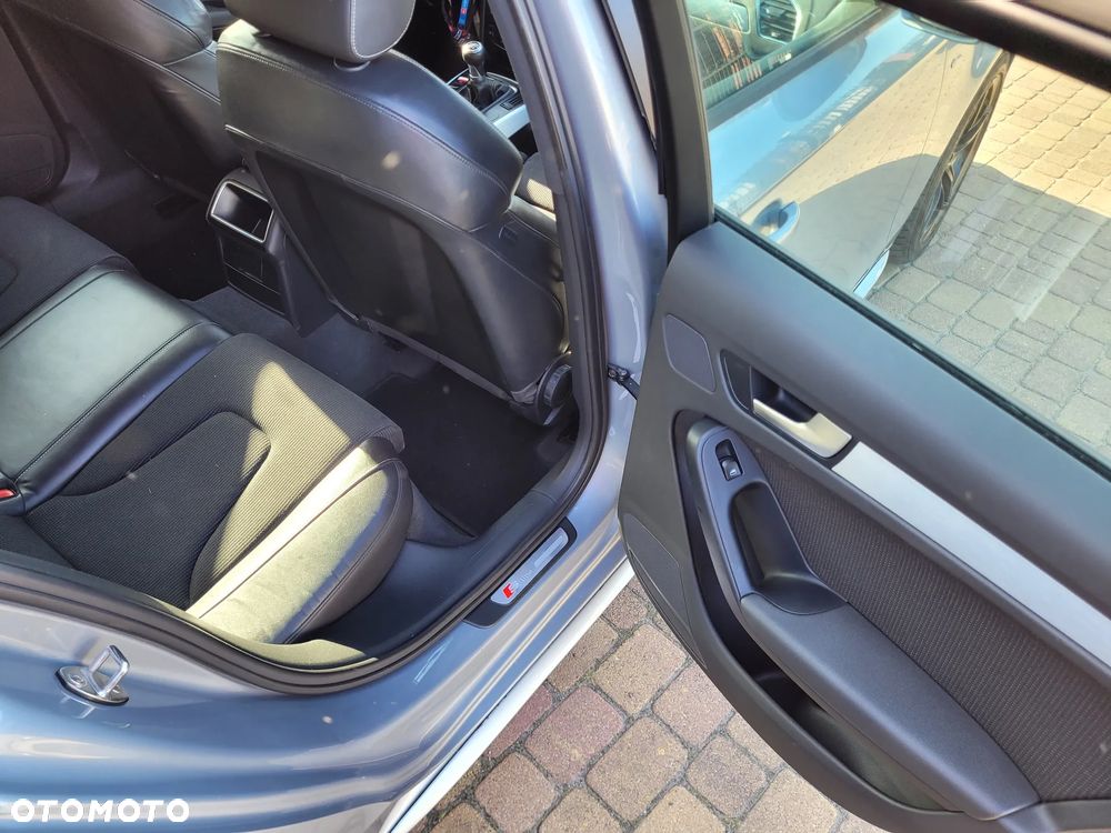 Audi A4 2.0 TDI - 10