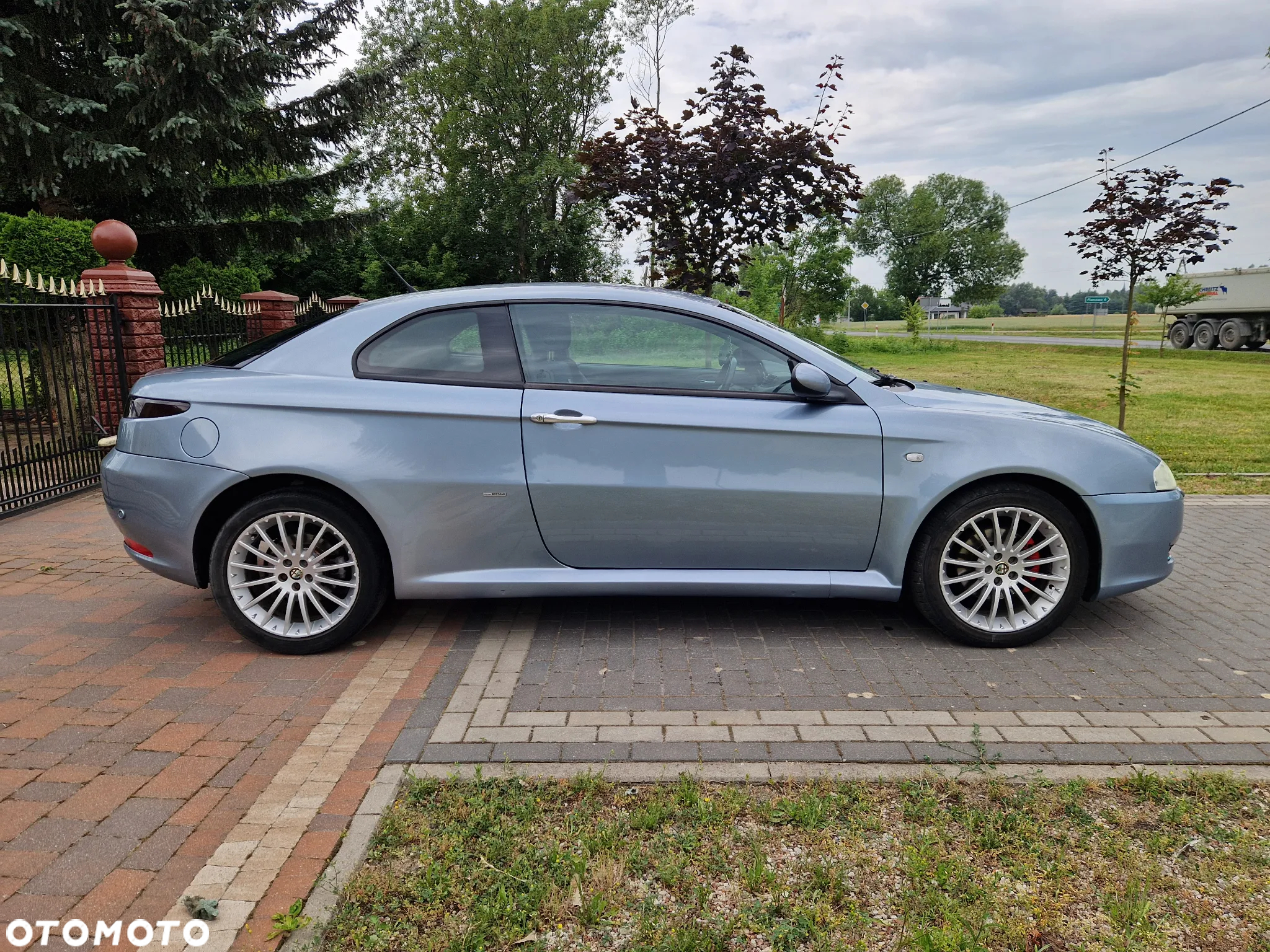 Alfa Romeo GT 2.0 JTS Distinctive - 5
