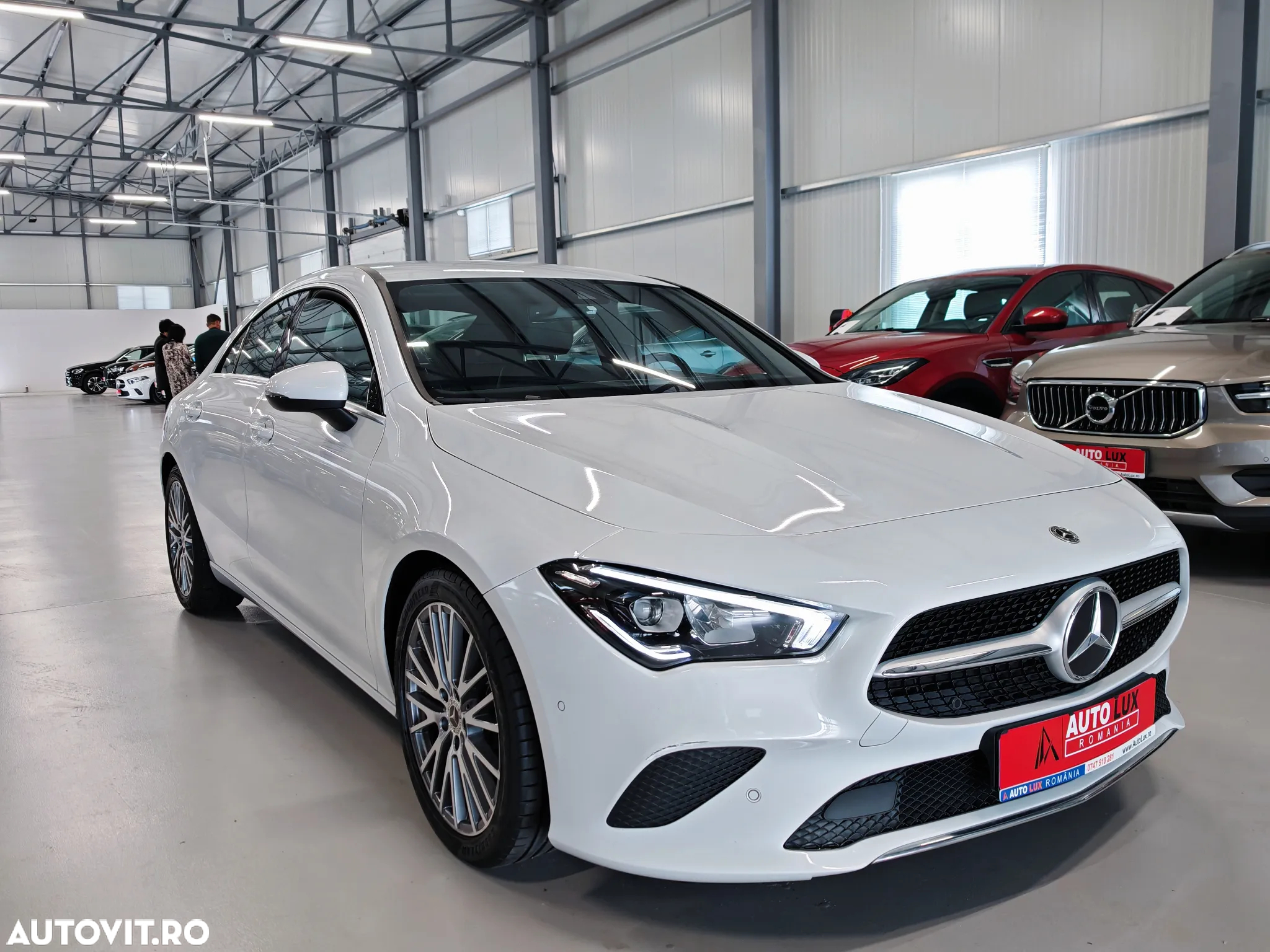 Mercedes-Benz CLA 180 7G-DCT - 2