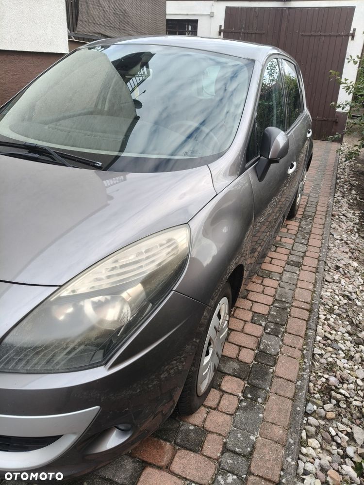 Renault Scenic - 3