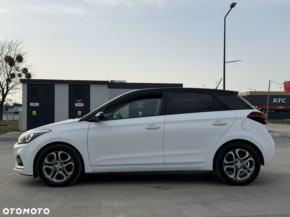 Hyundai i20 blue 1.2 YES!+ - 8