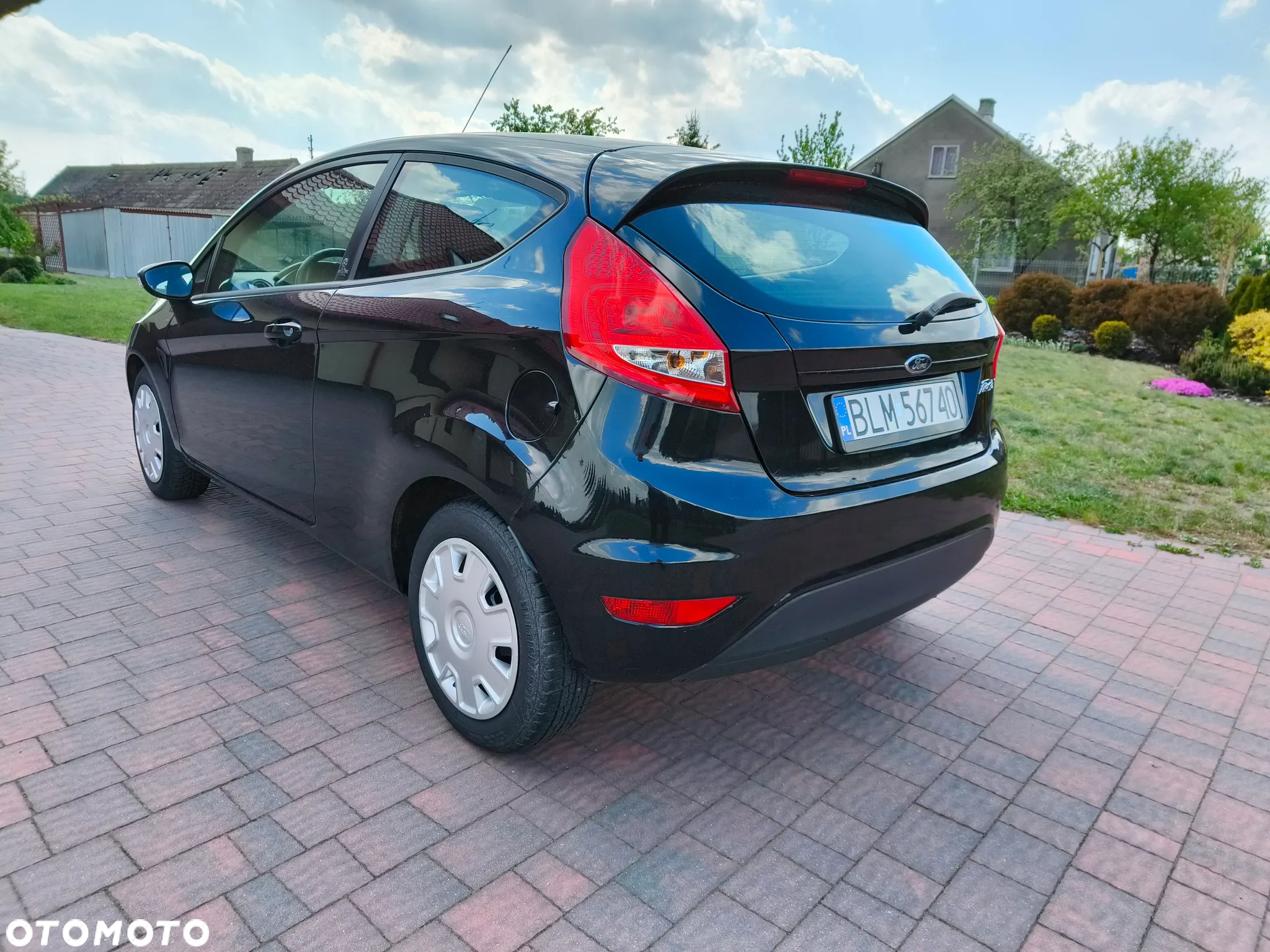 Ford Fiesta 1.25 Ghia - 11