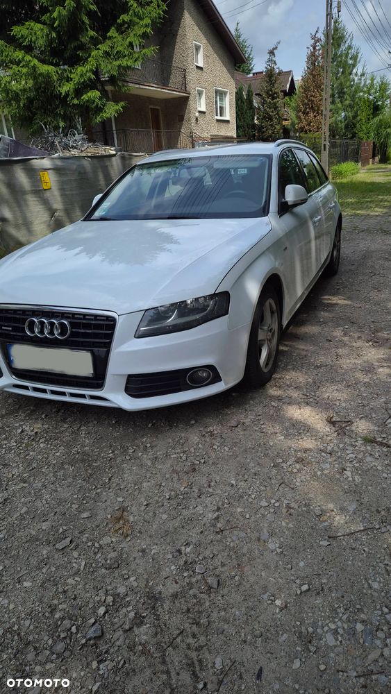 Audi A4 Avant - 13