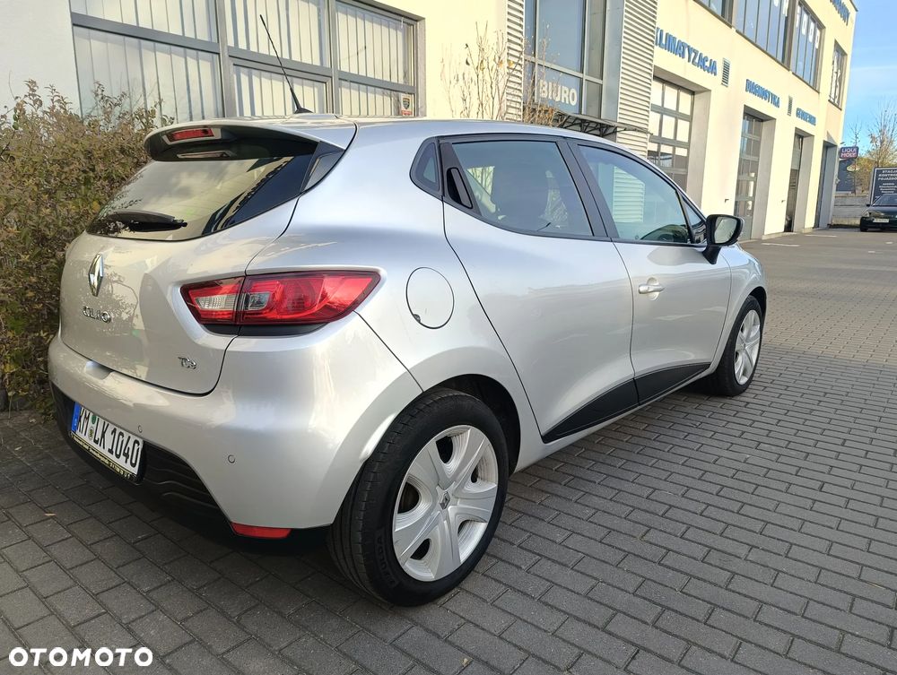 Renault Clio TCe 90 Limited - 27