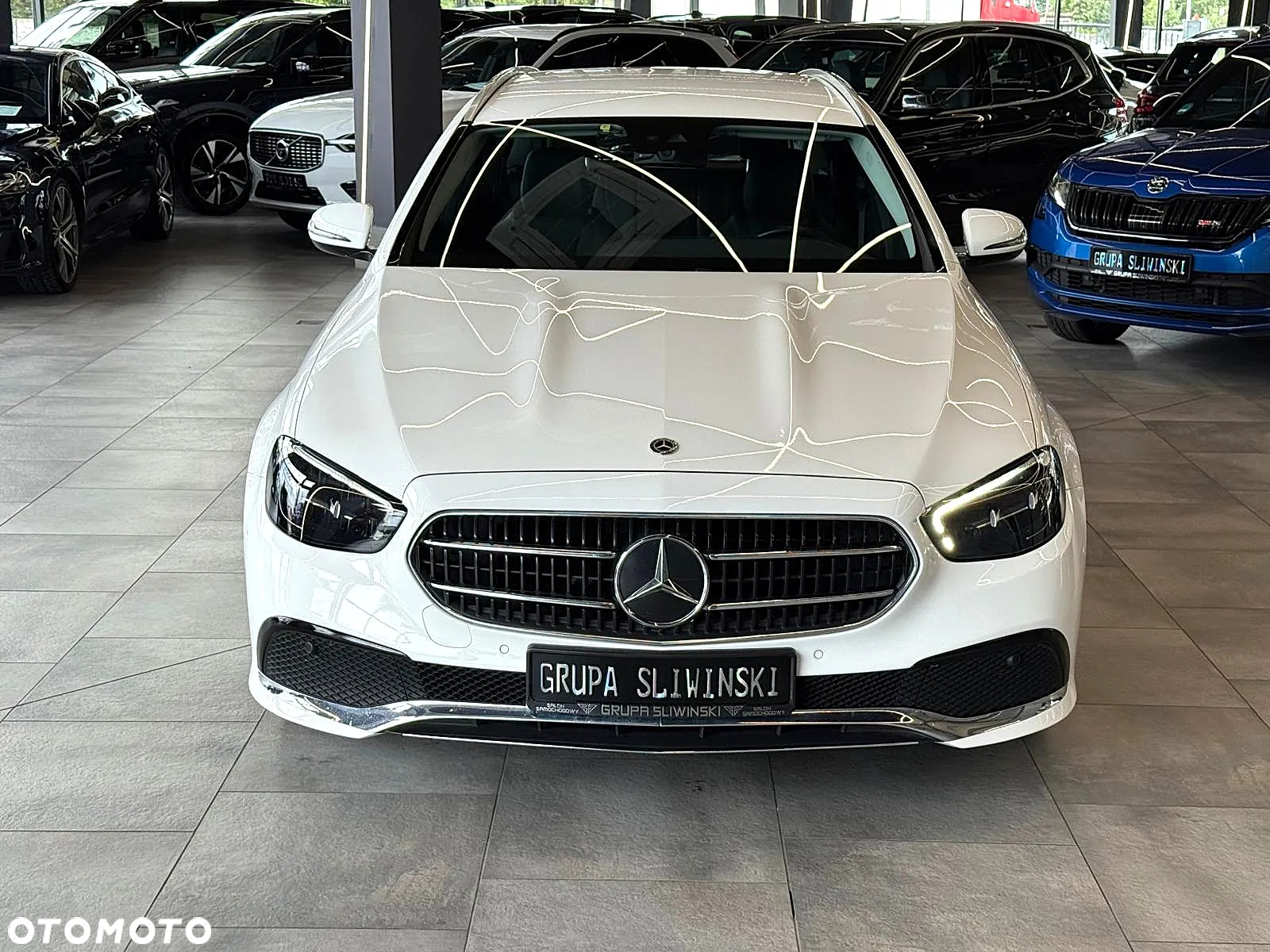 Mercedes-Benz Klasa E 200 d T 9G-TRONIC Avantgarde - 13