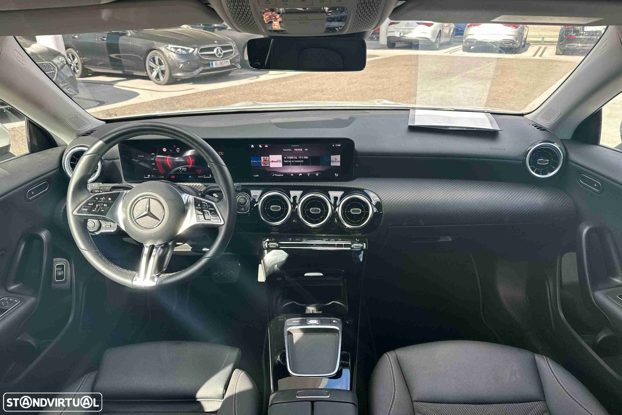 Mercedes-Benz CLA 180 d - 9