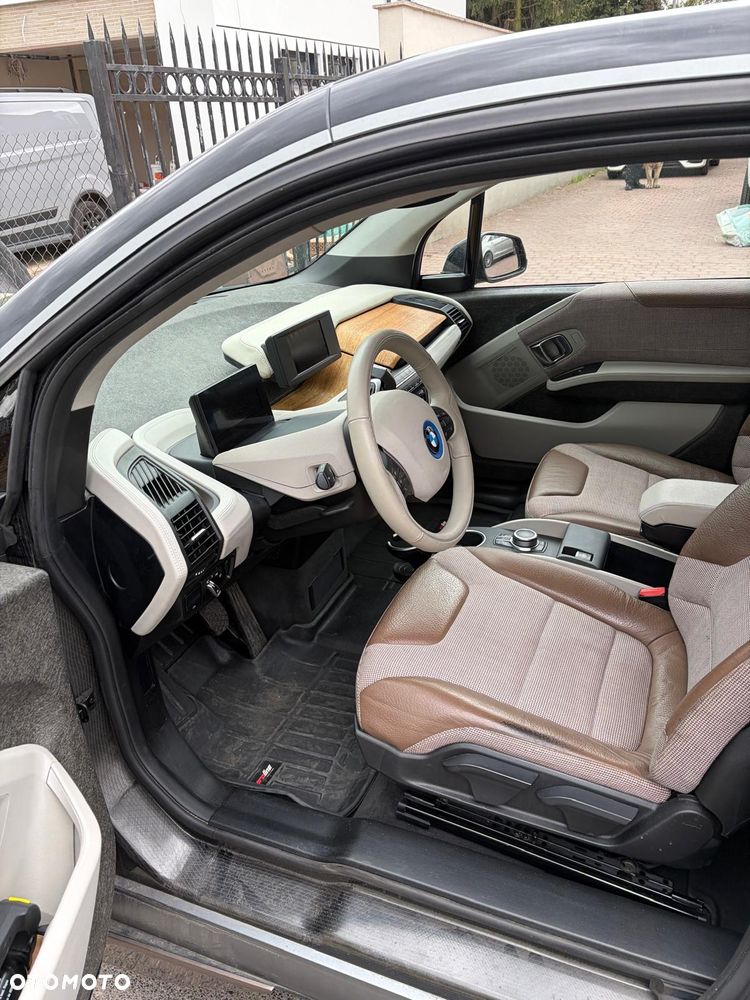 BMW i3 (120 Ah) - 11