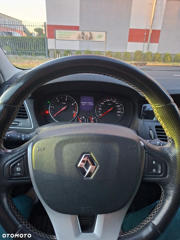 Renault Laguna 2.0 dCi Bose Edition - 9