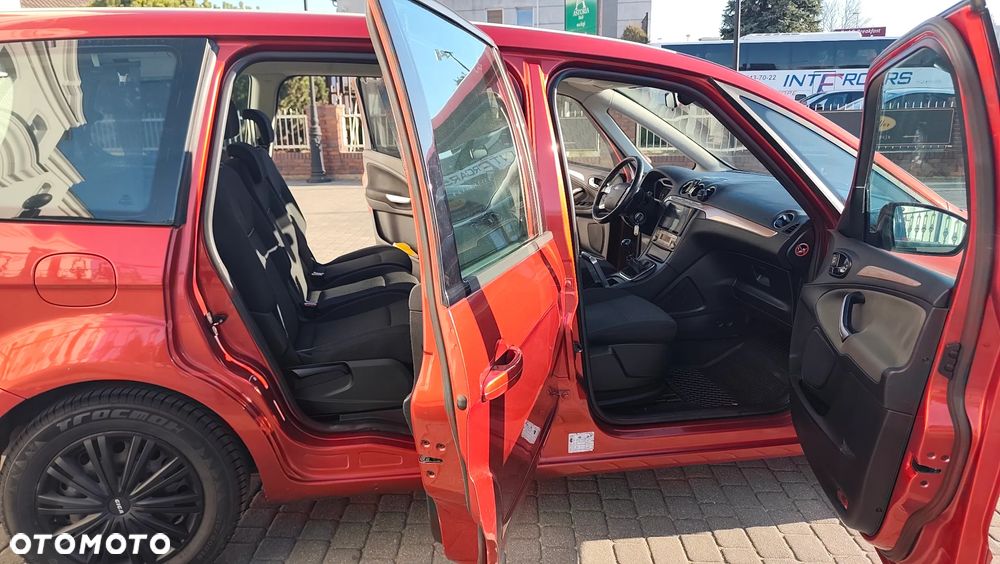 Ford Galaxy 2.0 Silver X - 34