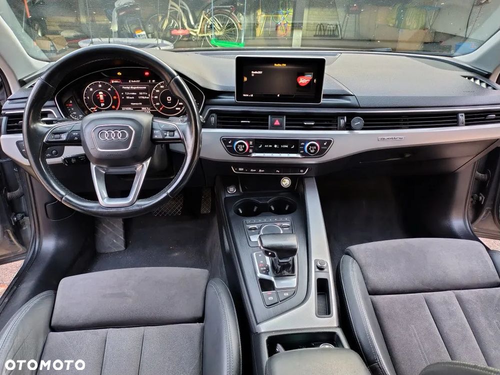 Audi A4 - 40