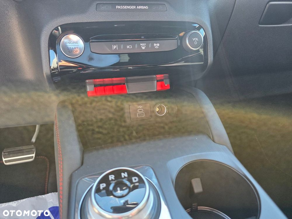 Ford Kuga - 20
