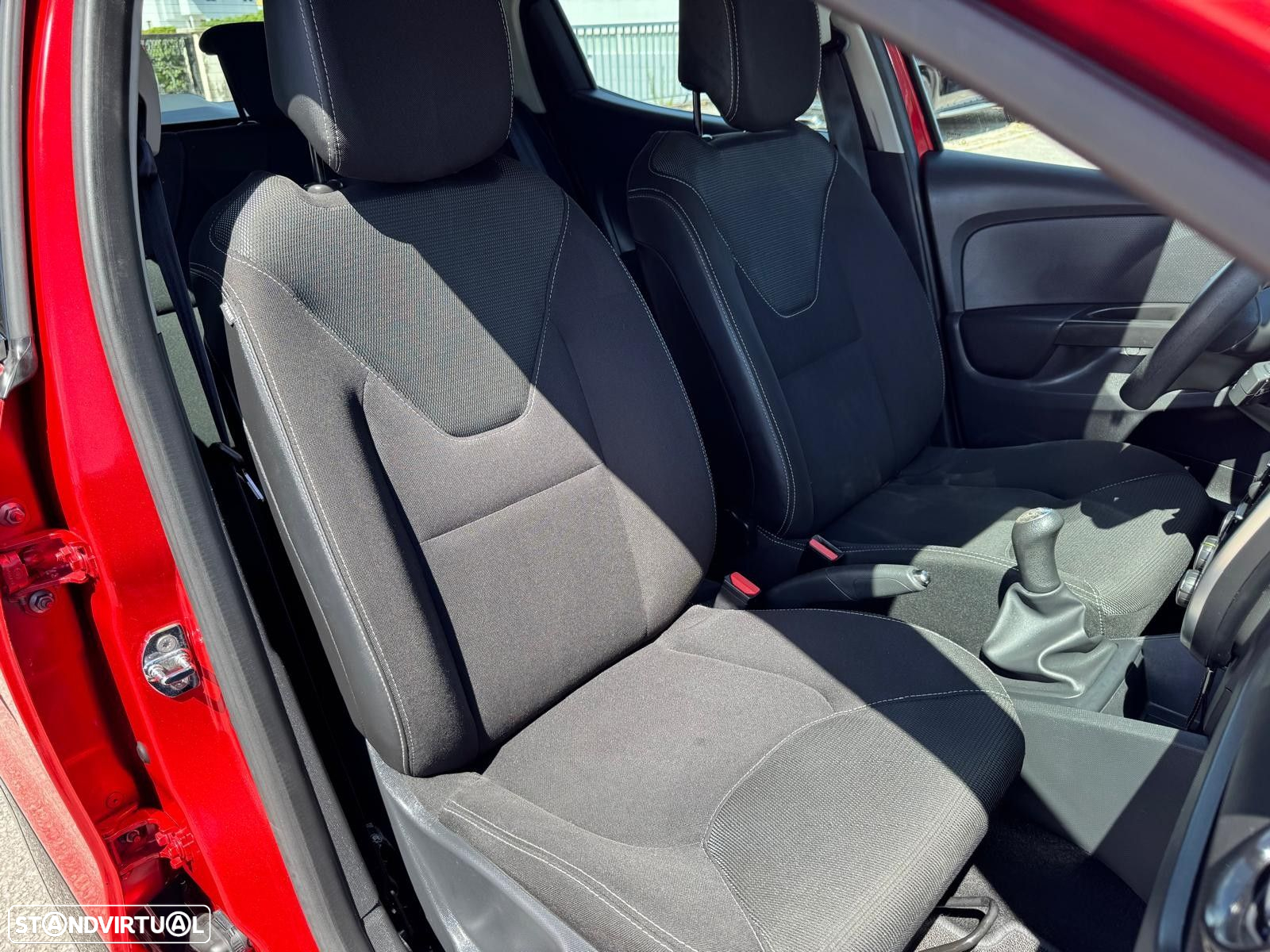 Renault Clio 1.5 dCi Limited - 16