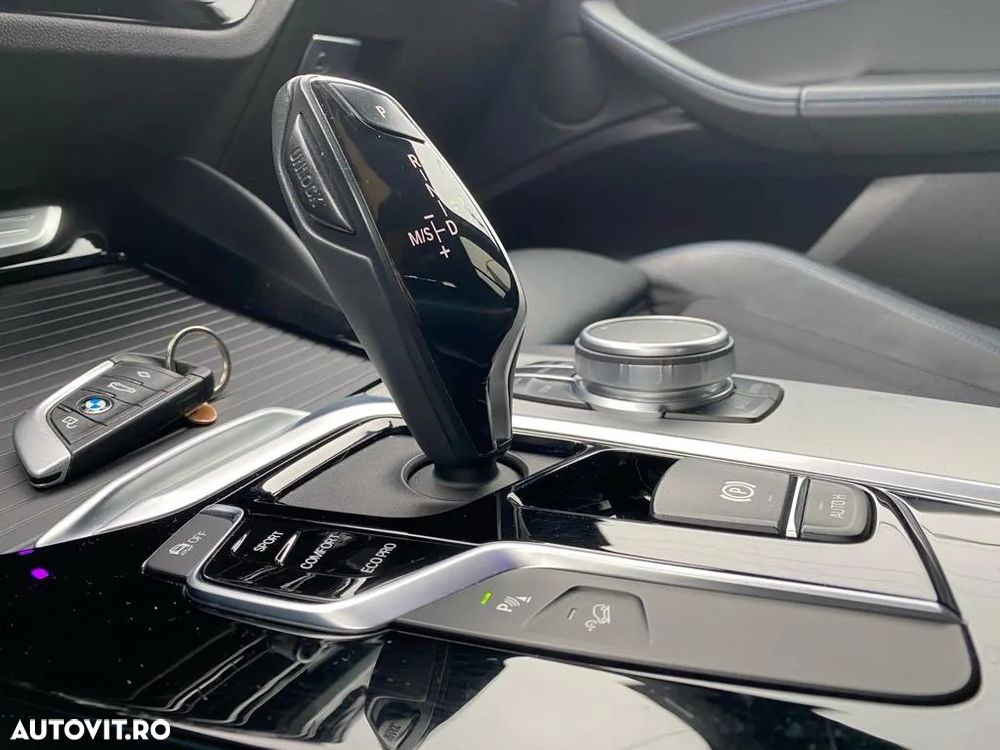 BMW X4 M M40d - 12