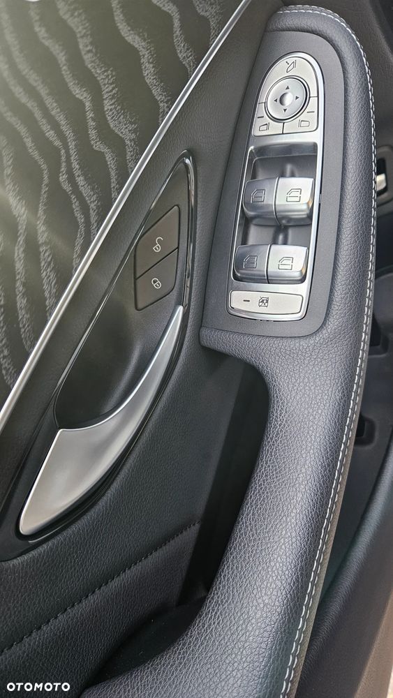 Mercedes-Benz GLC 200 4-Matic - 18