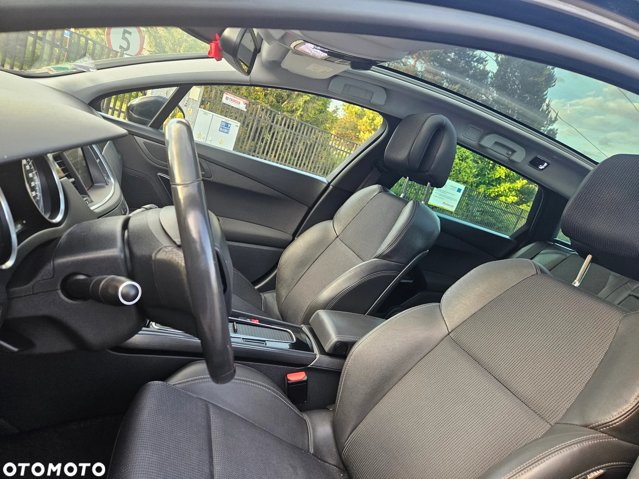 Peugeot 508 SW BlueHDi 150 Stop&Start Allure - 22