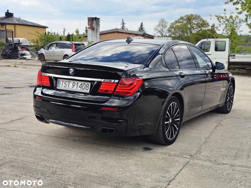 BMW Seria 7 740d - 7