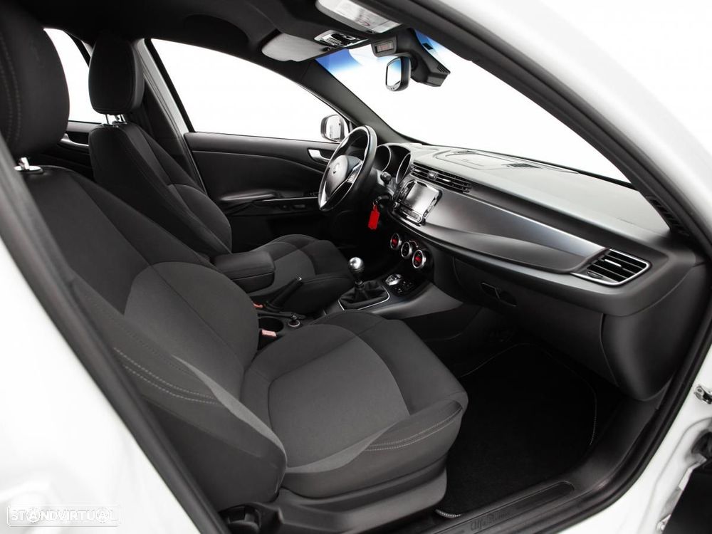 Alfa Romeo Giulietta - 8