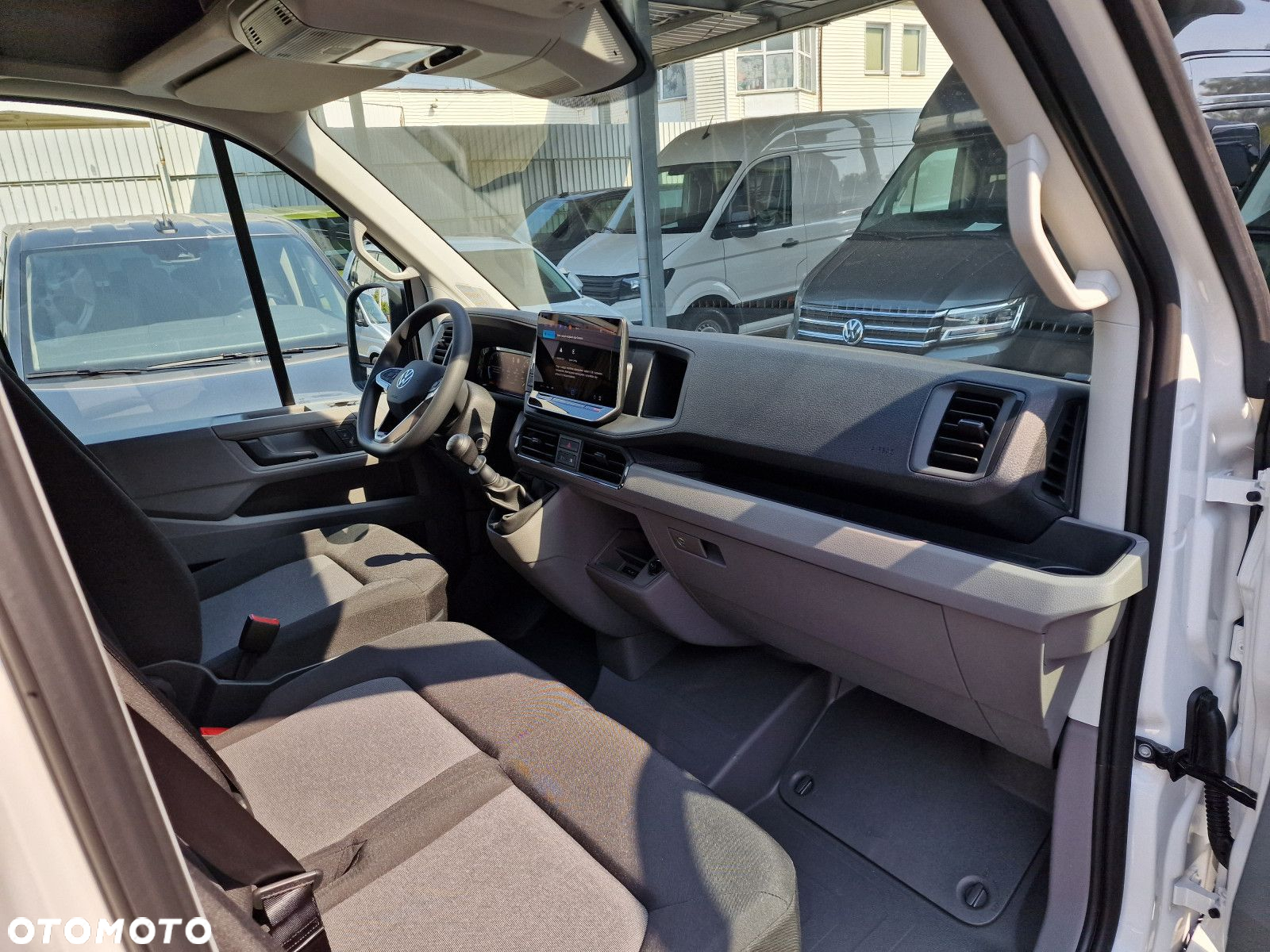 Volkswagen Crafter 2.0 TDI Manual - 25