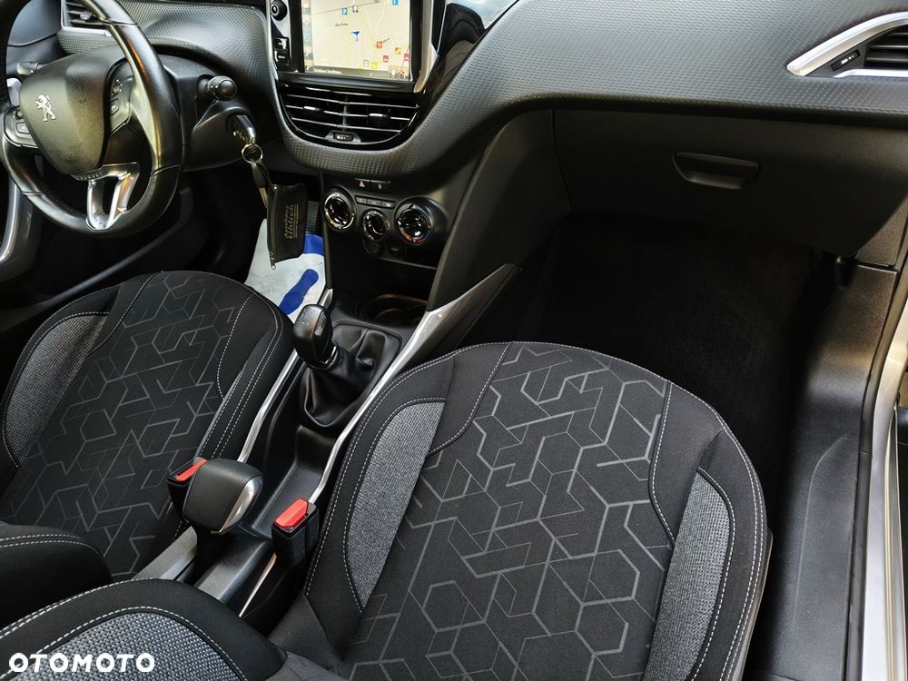 Peugeot 2008 PureTech 110 Stop&Start Active - 25