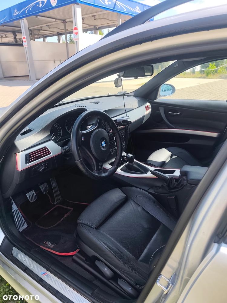 BMW Seria 3 320d - 10