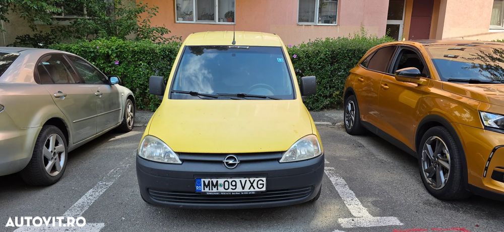 Opel Combo C - 1