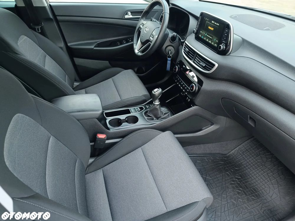 Hyundai Tucson 1.6 GDI BlueDrive Style 2WD - 9