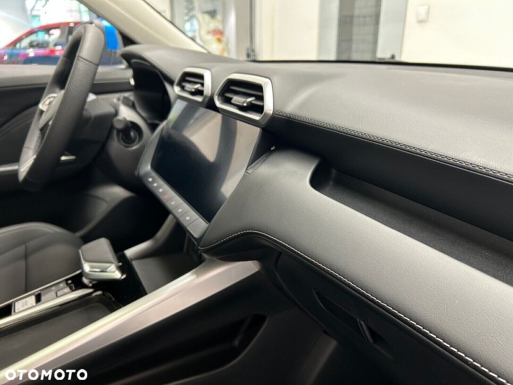 MG ZS 1.5 HEV+ Exclusive - 15