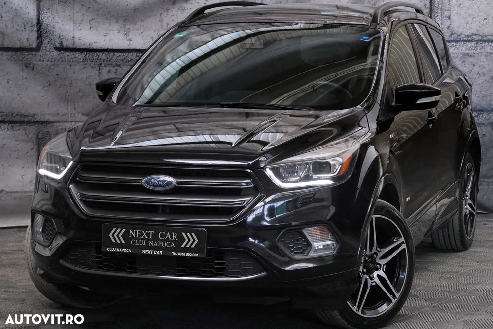 Ford Kuga 2.0 TDCi 4x4 Aut. ST-Line - 3
