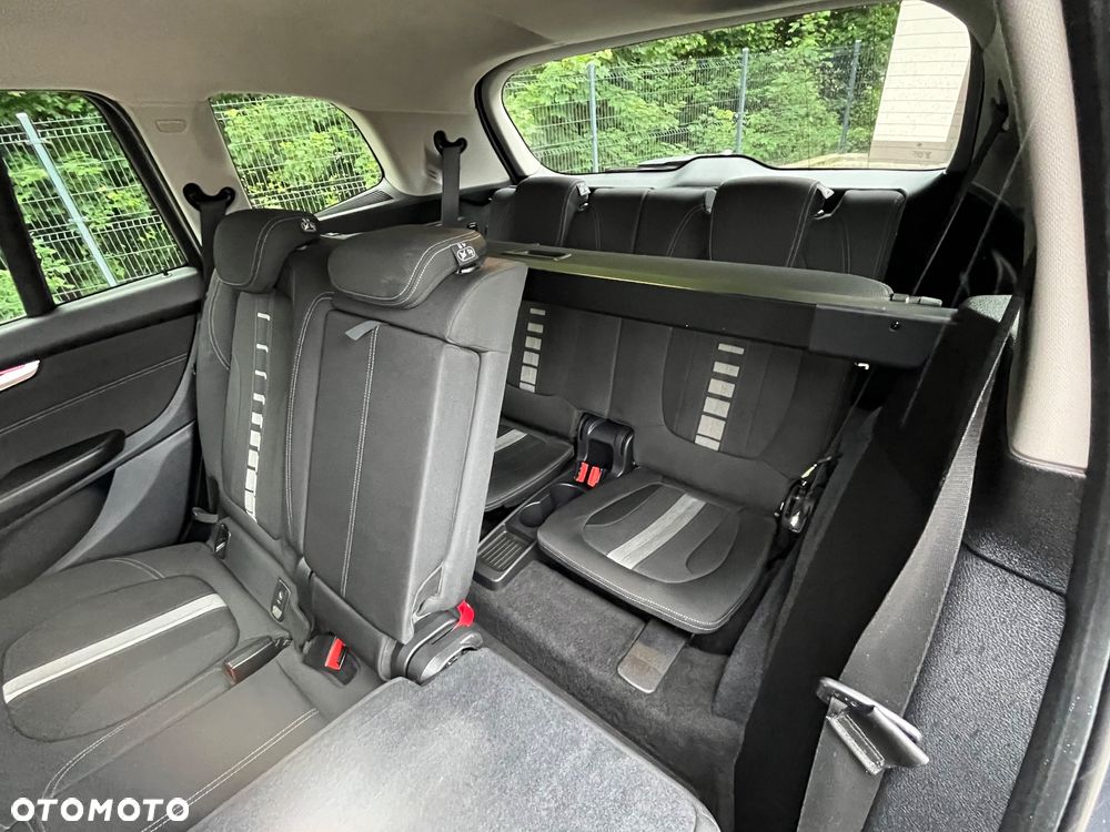 BMW Seria 2 218d Sport-Aut Sport Line - 8