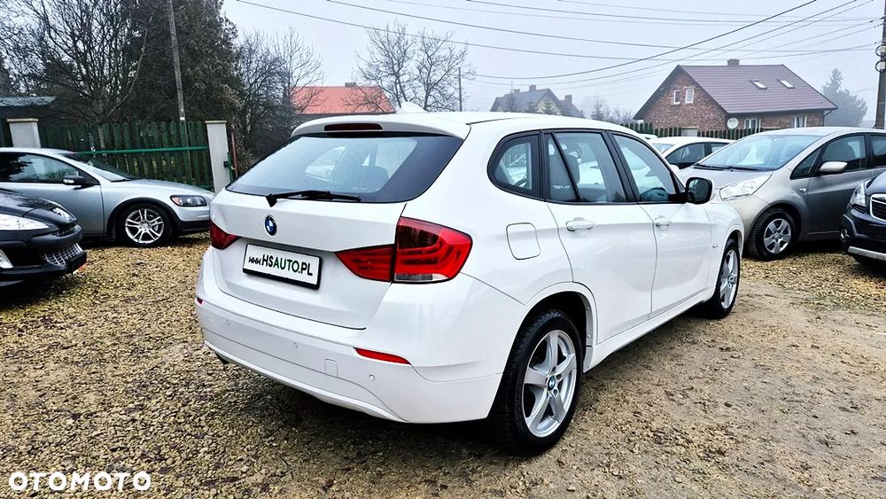 BMW X1 sDrive18i xLine - 14