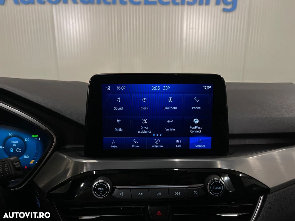 Ford Kuga 2.5 Duratec PHEV Titanium - 17