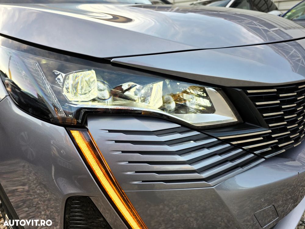 Peugeot 3008 Hybrid 225 e-EAT8 GT Pack - 14