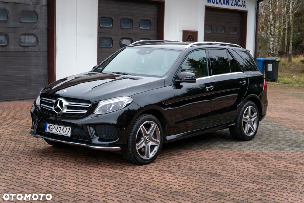 Mercedes-Benz GLE 350 d 4-Matic - 4