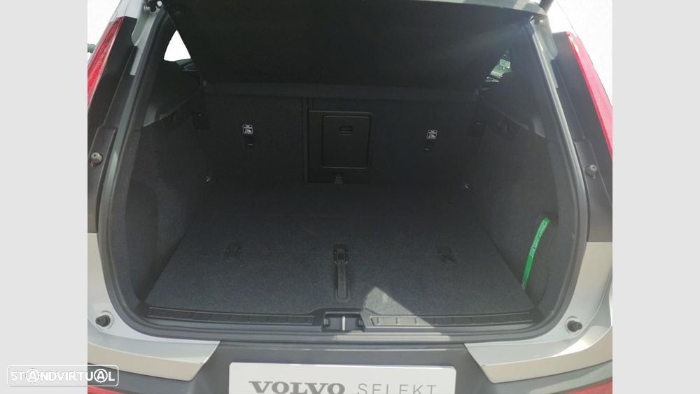 Volvo EX40 82 kWh Single Motor Extended Range Plus - 16