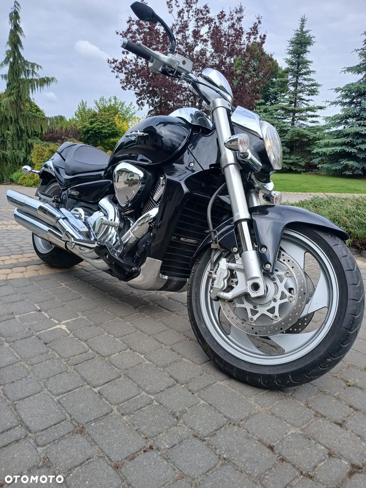 Suzuki Intruder - 5
