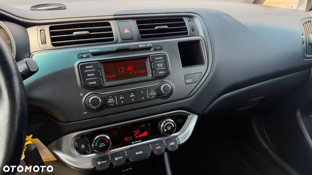Kia Rio 1.4 Spirit - 20
