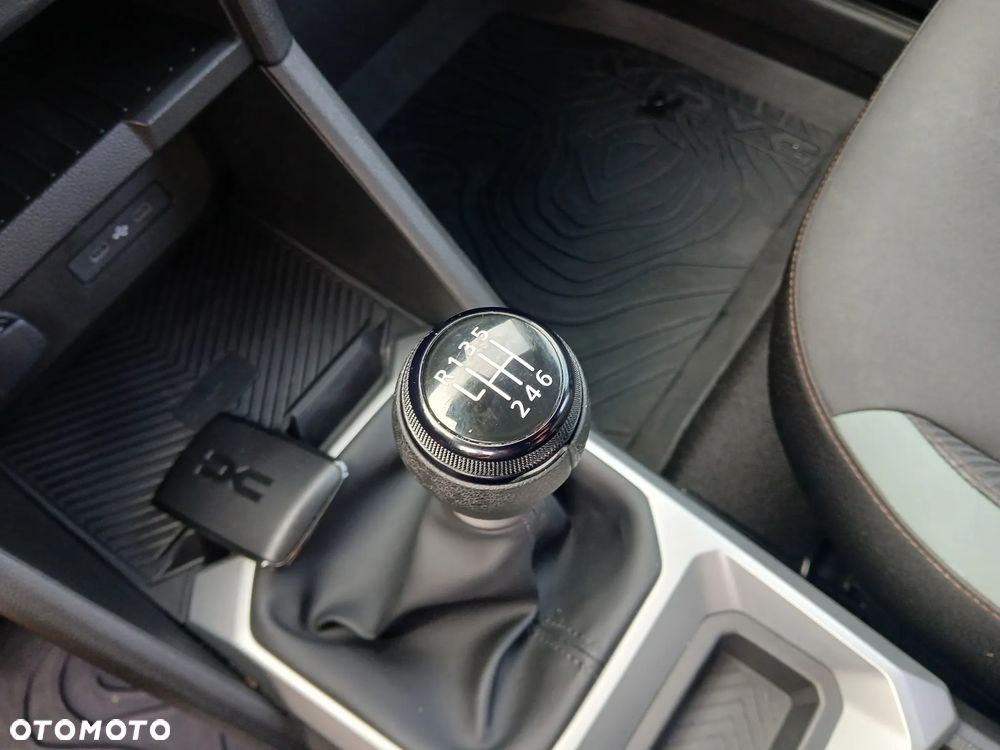 Dacia Duster 1.0 TCe Journey - 34