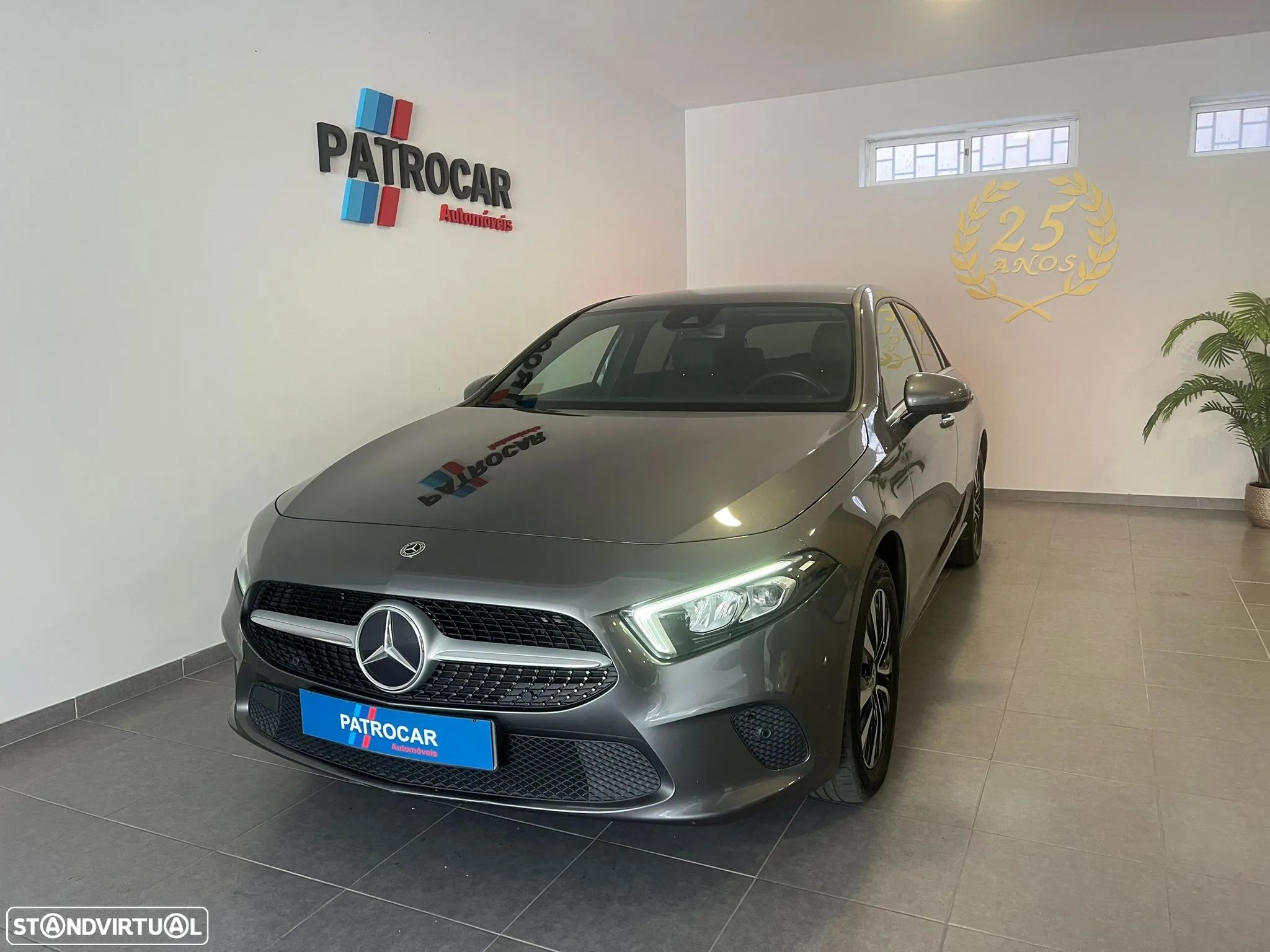Mercedes-Benz A 250 e 8G-DCT Style - 1