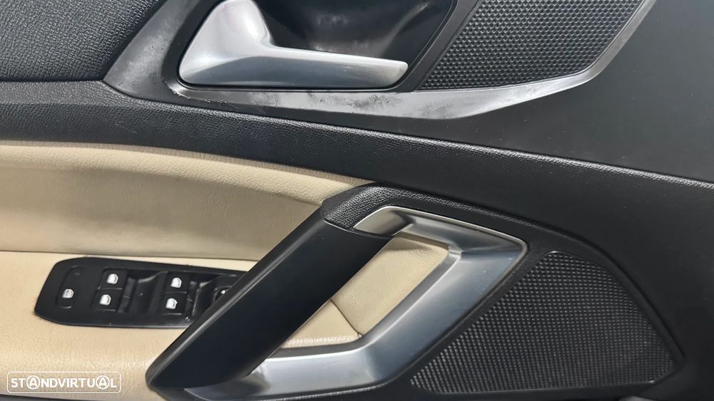 Peugeot 308 SW 1.6 BlueHDi Allure - 11