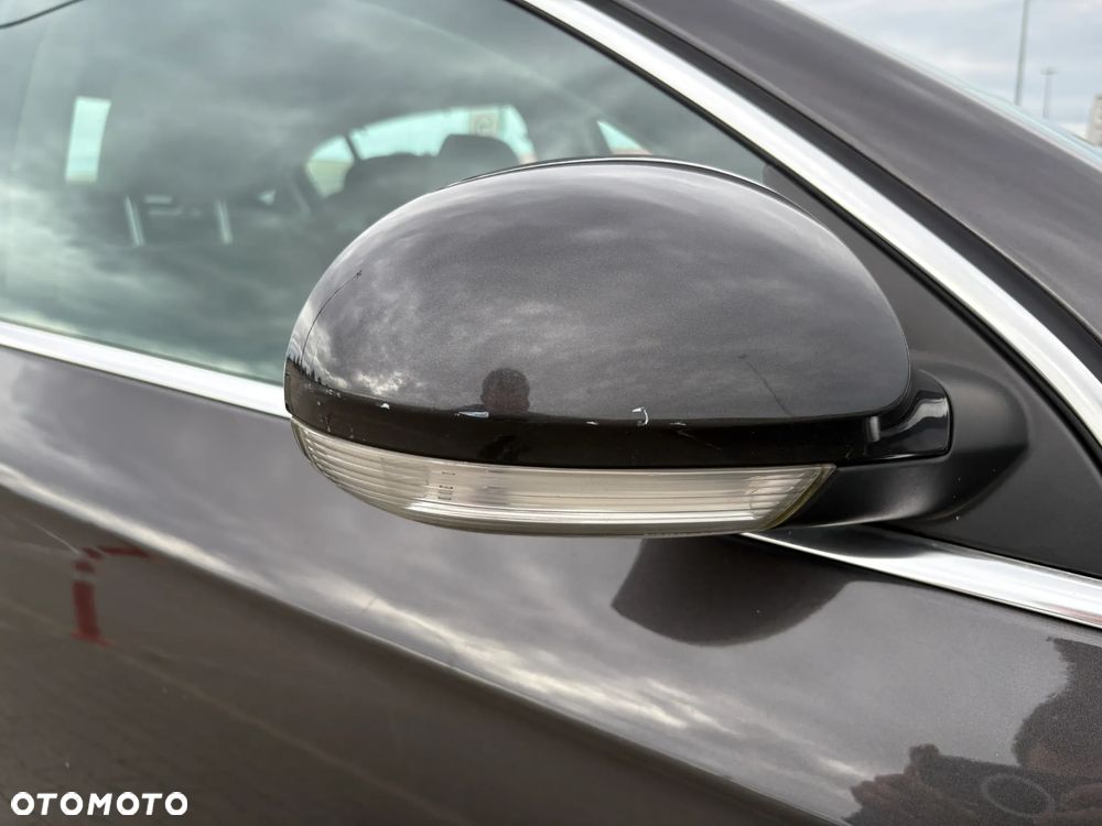 Volkswagen Passat 2.0 TDI DPF Comfortline - 19