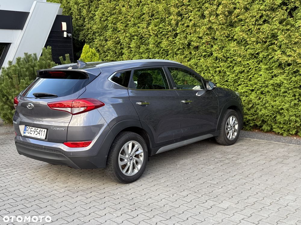 Hyundai Tucson - 16