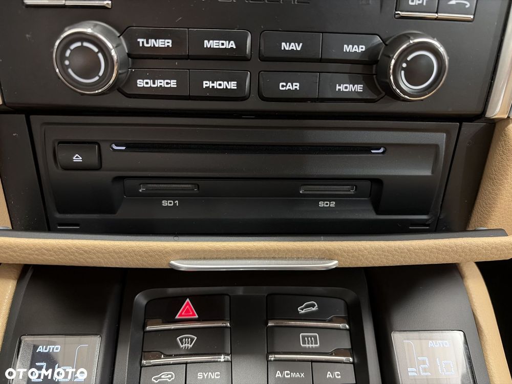 Porsche Macan Standard - 24