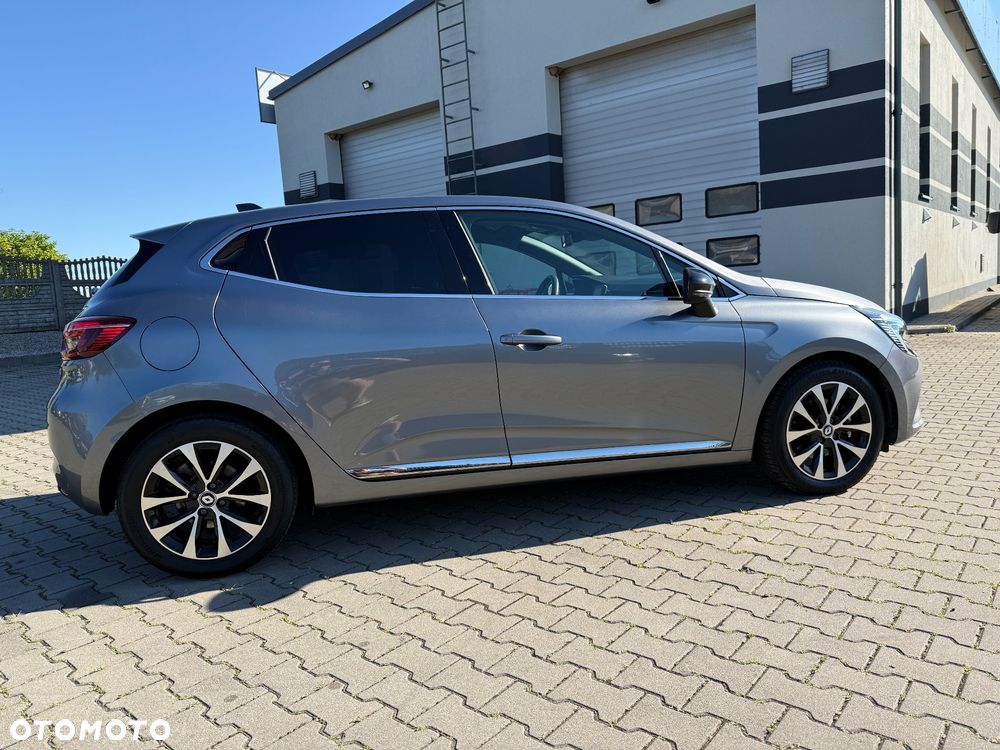 Renault Clio - 8