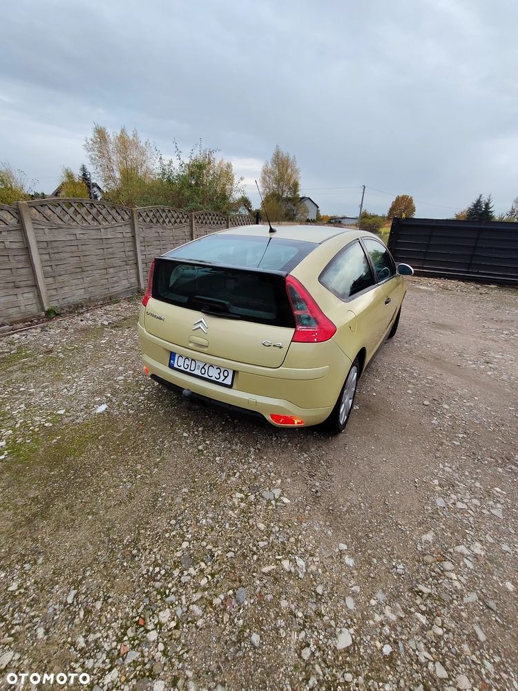 Citroen C4 2005 photo 4