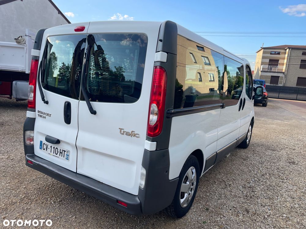 Renault Trafic Passenger Expression - 9