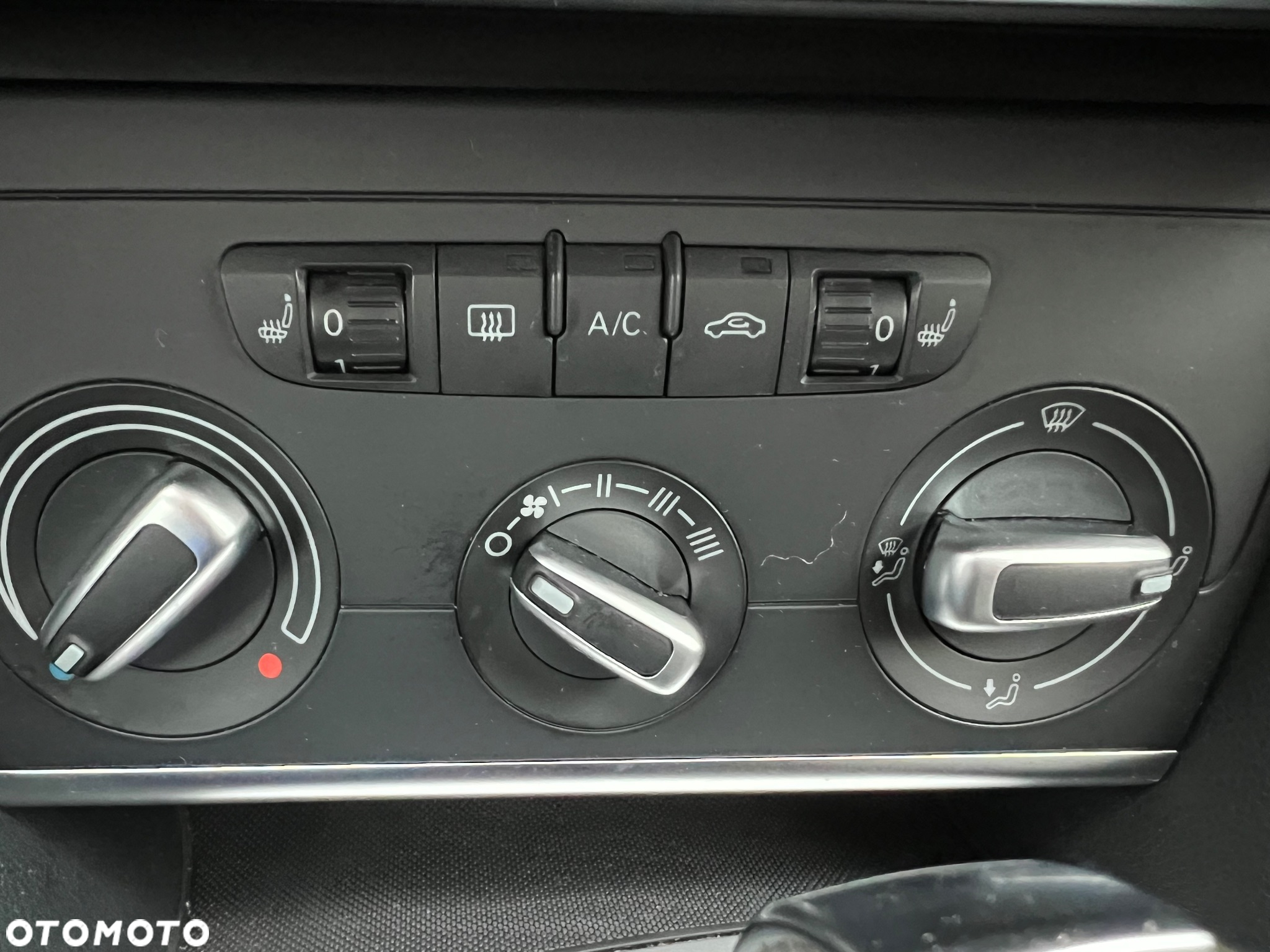 Audi Q3 2.0 TFSI Quattro Design S tronic - 27