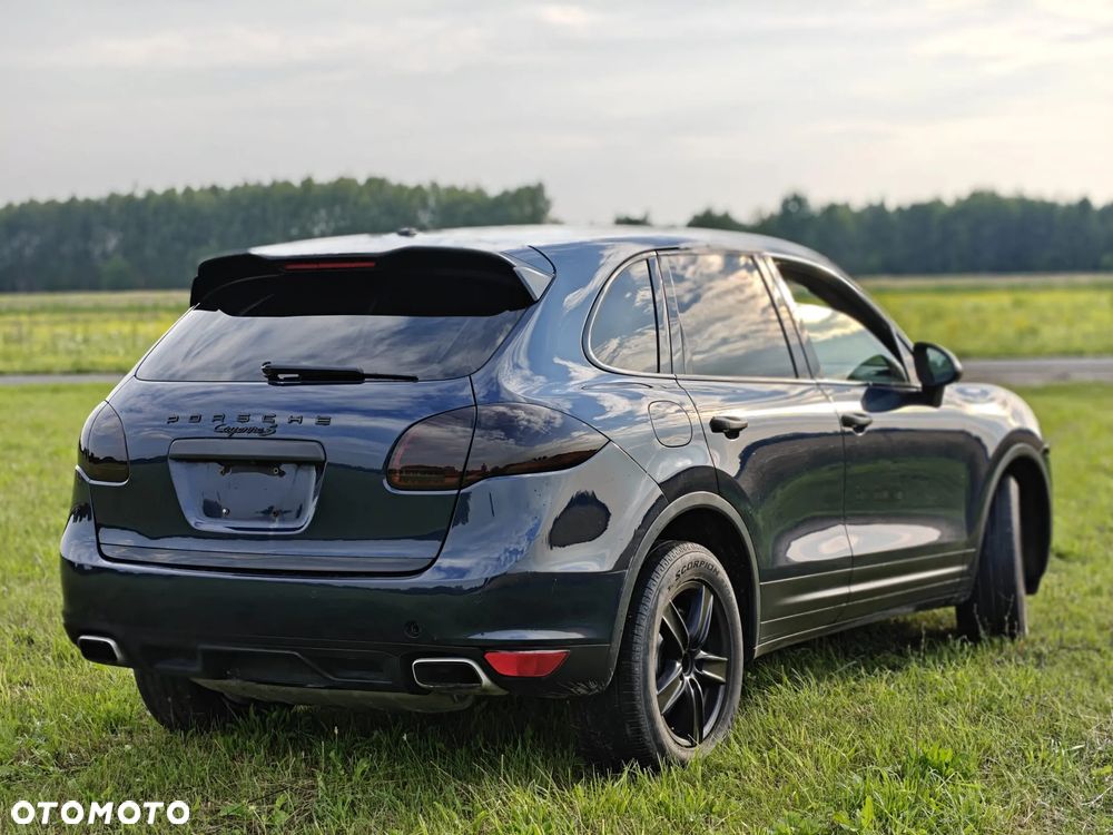 Porsche Cayenne S - 9