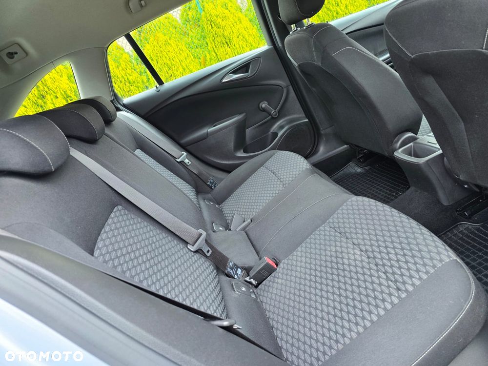 Opel Astra 1.0 T Essentia S&S - 7