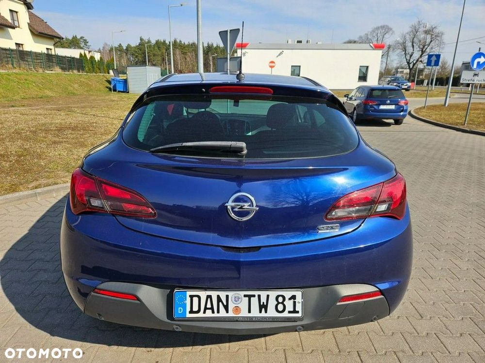 Opel Astra - 9